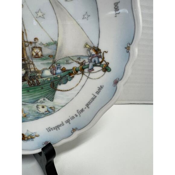 Royal Doulton “The Owl and The PussyCat” Collector Plate Bone China - Picture 10 of 10